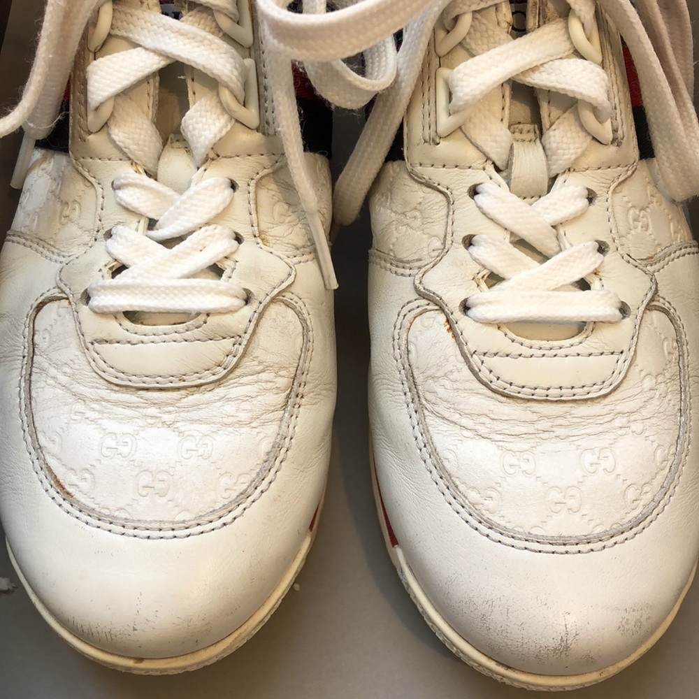 Gucci Leather Sneakers - Picture 9 of 11